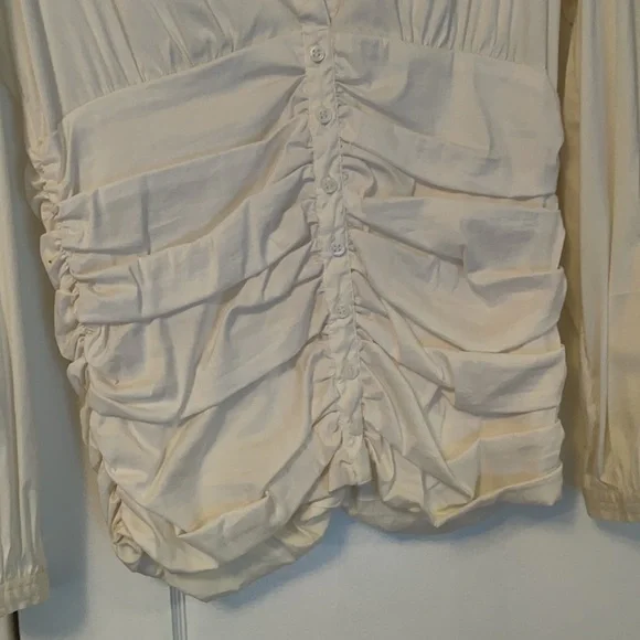 Sem Per Lei Ruched Button Up Blouse - Picture 3 of 7